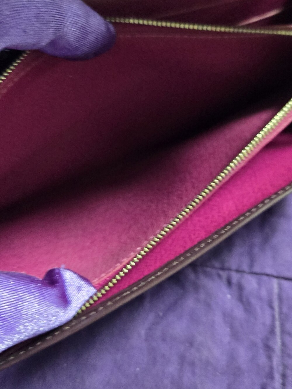Louis Vuitton Plum Epi Leather Clutch Wallet - Picture 14 of 15